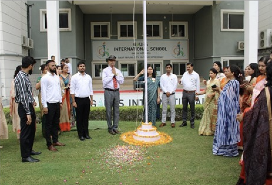 Best School in Yamuna Expressway